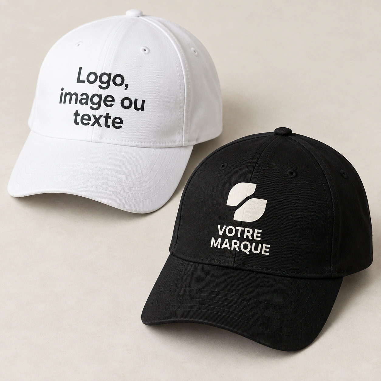 Casquettes blanche et noire personnalisées avec un logo et du texte